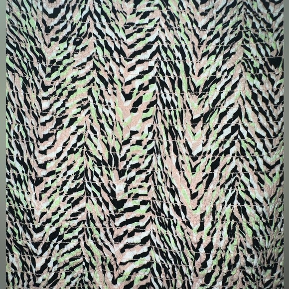 Square Neckline Scrunchie Pleated Crop Top, large - Picture 3 of 6